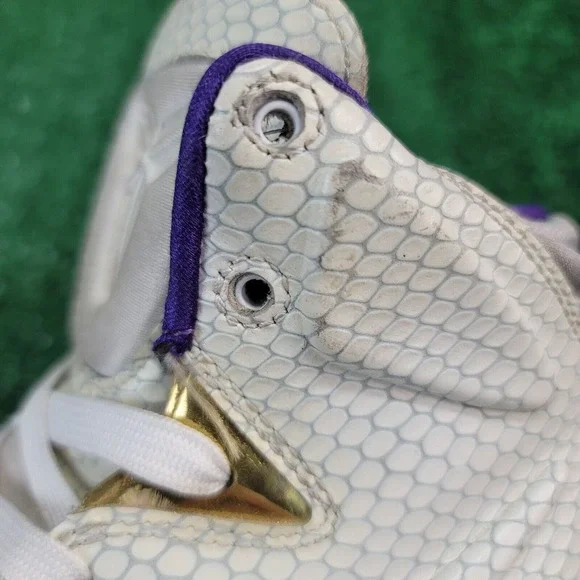 Nike Kobe 9 Men's Size 9 Shoes Lifestyle Wolf Grey White Mamba 630774-001 - Picture 8 of 13